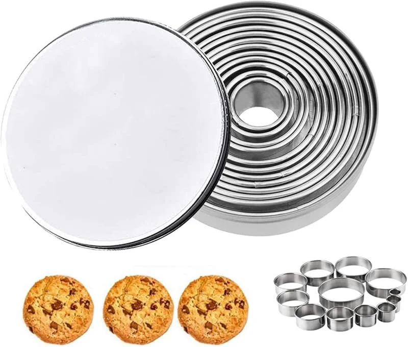 FINEVERNEK 12Pcs Cortadores de Galletas Redondo, Juego de Cortadores de Repostería de Acero Inoxidable, Antiadherente, Utensilios de Pastelería de Bricolaje para Pasteles, Galletas y Donas — Hogar y cocina