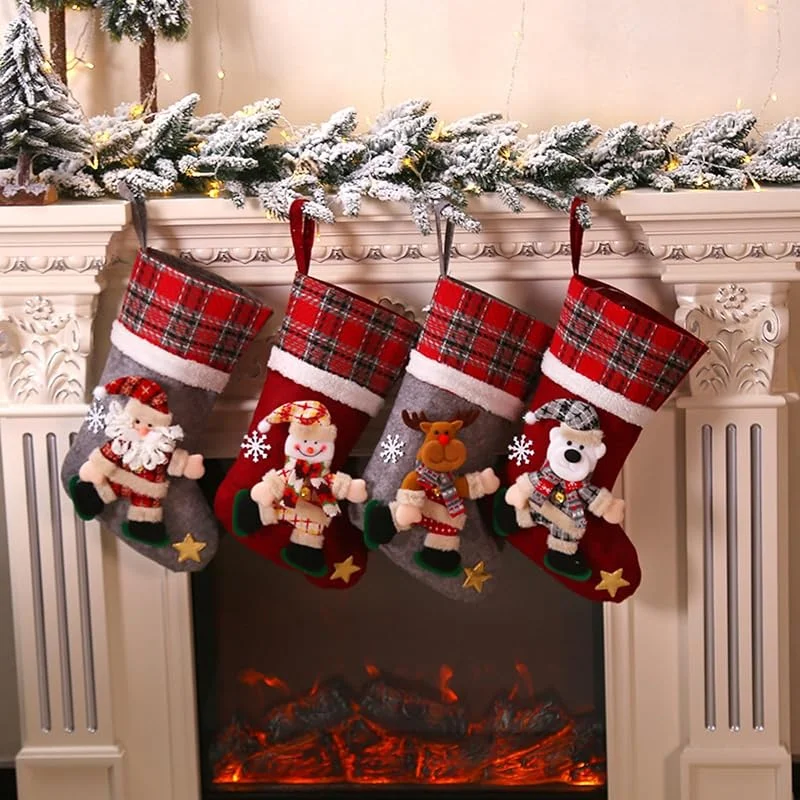 Visita la tienda de Tiandirenhe Tiandirenhe Calcetines Navidad Chimenea, 4 Piezas Medias Navideñas para Llenar y Colgar, Adorno de Navidad Bolsa de Dulces, Papá Noel Muñeco De Nieve Celosía Reno País Chimenea Decoración Navideña — Decoracion Navidad