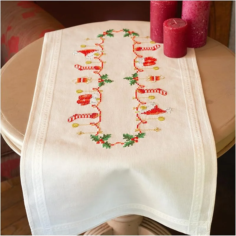 Visita la tienda de Vervaco Vervaco Kit Punto Cruz Camino De Mesa Kit Completo Bordado Tela Impresa NAVIDAD Decoracion Para Manualidades Principiantes Completo DIY Adultos Set Creativo Regalo ca. 40 x 100 cm Embroidery — Hogar y cocina