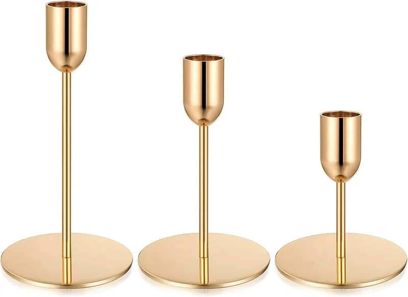 BOJIUKEJI 3 Pcs Candelabros para Velas, Portavelas Decoracion, Porta Velas Decorativas Doradas, Candelabros Dorados Cónicas de Metal para Decoración del Hogar, Bodas y Fiestas (Estilo Copa) — Cena a la luz de velas