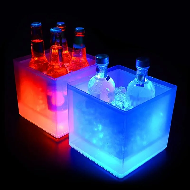 Kavolet 3.5L Cubitera, Cubo de Hielo LED con Degradado de Color automático, Utilizado en Vino y champán, Vino Tinto, Adecuado para reuniones Familiares, Bares, Clubes, restaurantes — Vino y mesa festiva