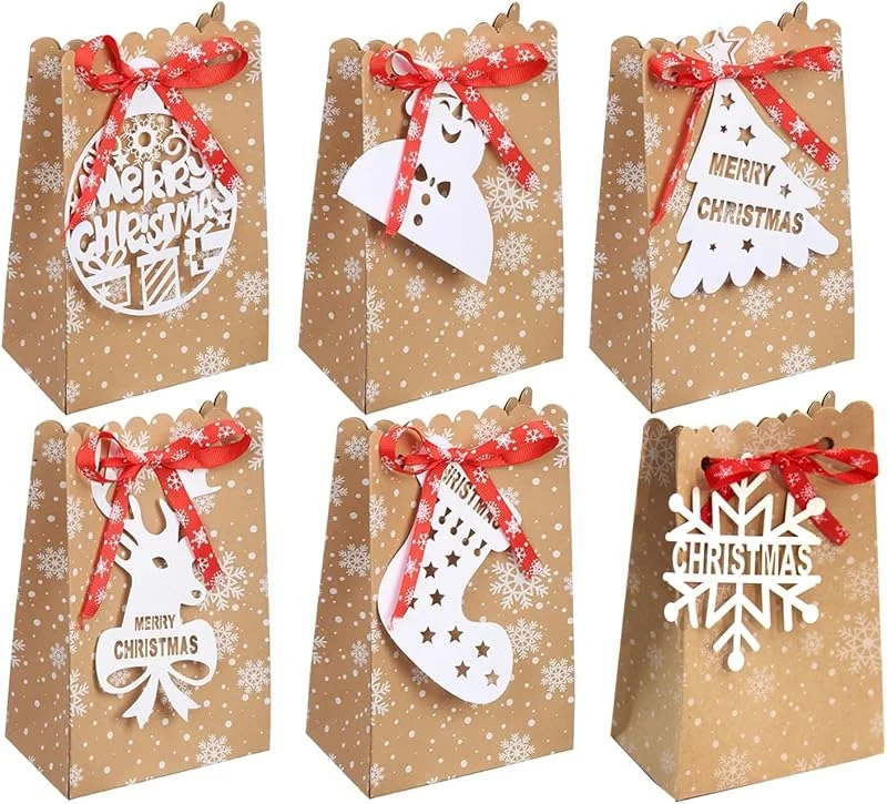 Visita la tienda de Jecdfs Jecdfs Set de 24 Bolsas de Regalo Navideñas de Papel Kraft (12x7x18.5 cm) - Cajas Decorativas para Dulces, Chocolates, Galletas y Regalos para Fiestas de Navidad — Envoltorio regalo