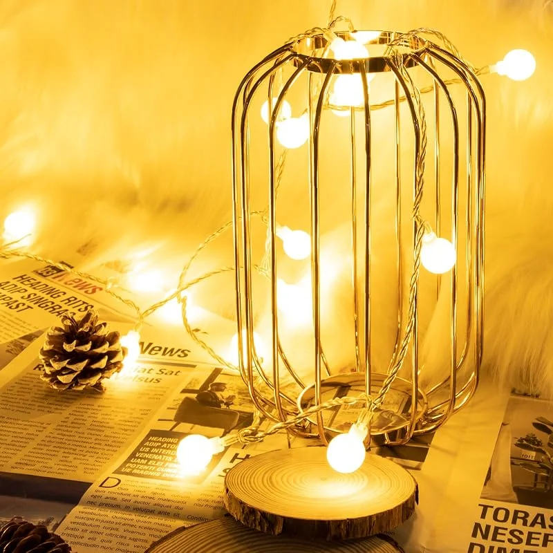 Visita la tienda de AGOTD AGOTD Guirnalda Luces, Cadena de Luces 6M 40 LED, 2 Modos Bateria Cargada blanca cálida, Decorativas Guirnaldas Luminosas para exteriores, interiores, jardines, casas, bodas, Navidad (2 modos) — Luces Navidad