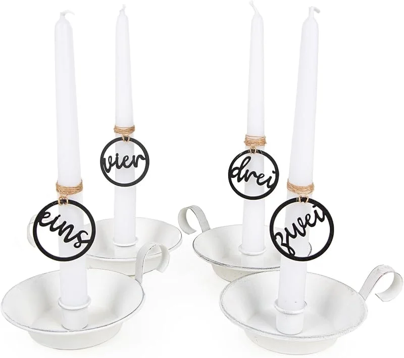 Visita la tienda de Logbuch-Verlag Logbuch-Verlag Corona de Adviento moderna con cuatro candelabros + velas y 1, 2, 3, 4 números, negro y blanco — Adviento y mesa